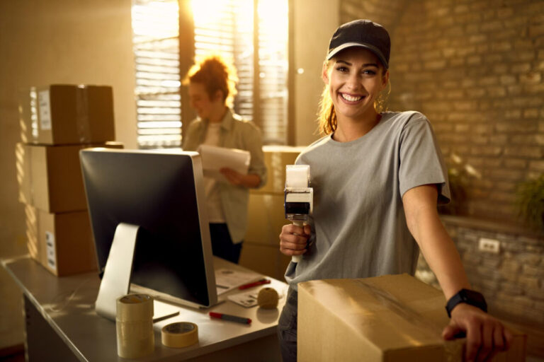 Comprendre la réexpédition de colis pour vos achats internationaux